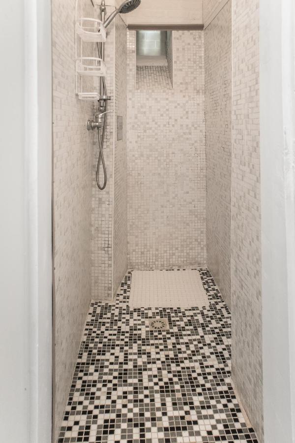 Adorable 2Br Apt. Near Millenium Tower And Danube Apartment Viena Exterior foto
