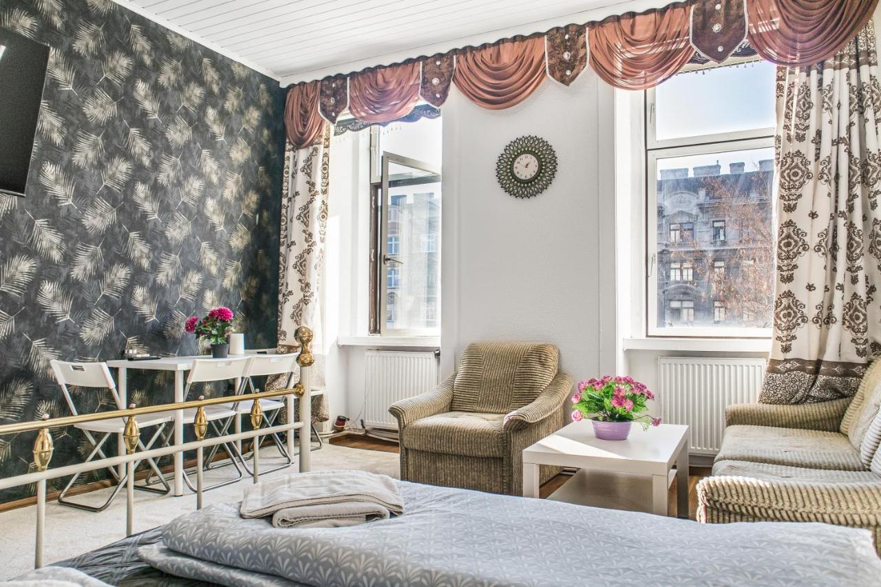 Adorable 2Br Apt. Near Millenium Tower And Danube Apartment Viena Exterior foto